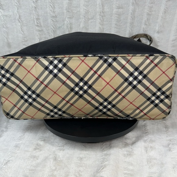 Burberry Blue Label Nova Check Black Nylon - Picture 6 of 17